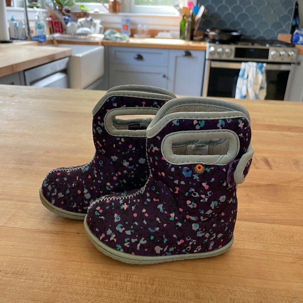 Baby Bogs, toddler size 4